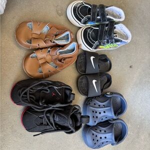 Toddler boys shoe lot size 4c